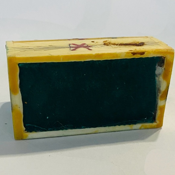 vintage, miniature Turkish Ottoman hand-painted camel bone trinket box. - Picture 6 of 8